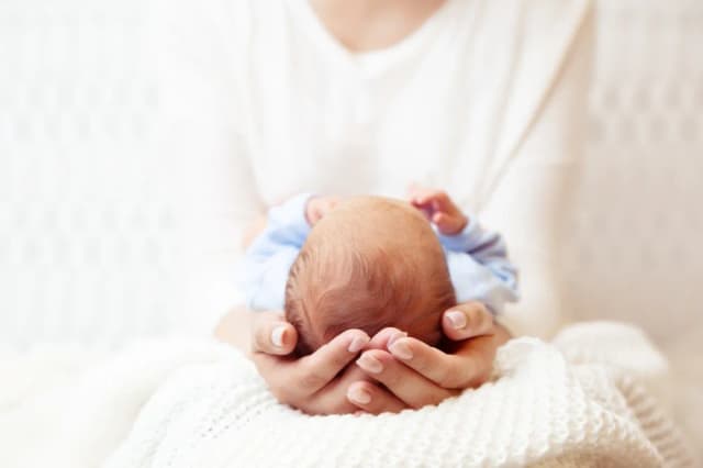Kiedy dziecko osiąga kluczowe umiejętności? Poznaj ważne etapy rozwoju Kiedy dziecko osiąga kluczowe umiejętności? Poznaj ważne etapy rozwoju